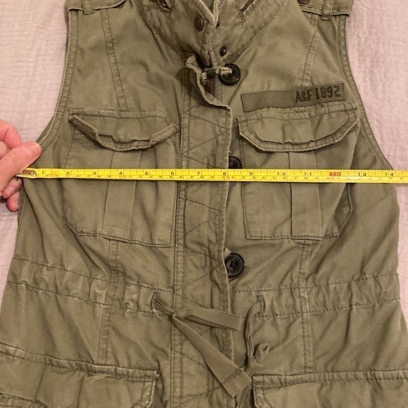 Abercrombie & Fitch 100% cotton green vest . Very good condition - Picture 9 of 12